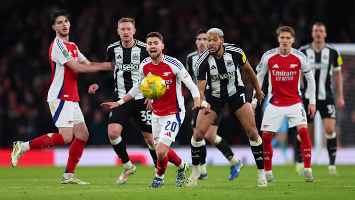 Newcastle venceu o jogo de ida por 2 a 0