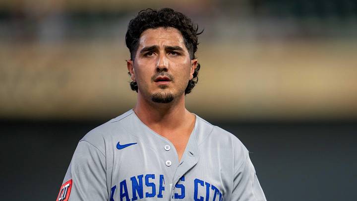 Jun 4, 2026; Minneapolis, Minnesota, USA; Kansas City Royals pinch hitter Josh Rojas (40) looks on against the Minnesota Twins in the ninth inning at Target Field. Mandatory Credit: Jesse Johnson-Imagn Images Jun 4, 2026; Minneapolis, Minnesota, USA; Kansas City Royals pinch hitter Josh Rojas (40) looks on against the Minnesota Twins in the ninth inning at Target Field. Mandatory Credit: Jesse Johnson-Imagn Images