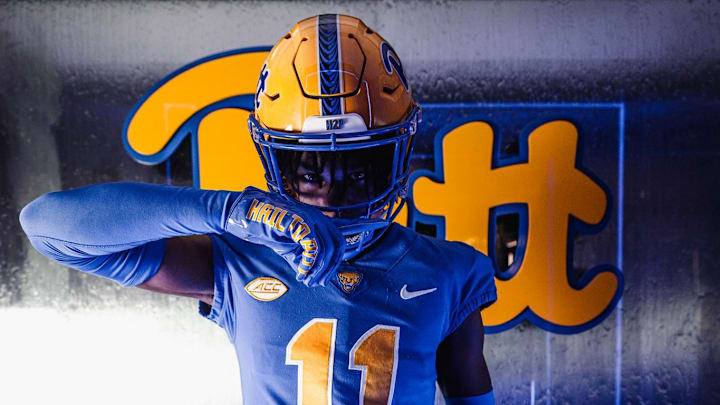 The Pitt Panthers are hosting Class of 2025 commitment in four-star defensive back Elijah Dotson on an official visit 