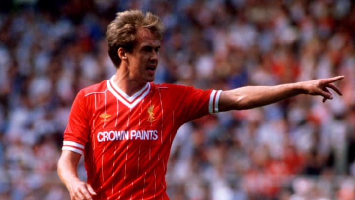 Phil Neal es el jugador con más títulos en la historia del Liverpool Phil Neal es el jugador con más títulos en la historia del Liverpool