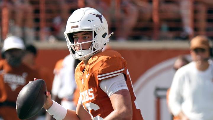 Sep 5, 2026; Austin, Texas, USA; Texas Longhorns quarterback Arch Manning (16) looks to throw a pass during the third quarter against the Texas State Bobcats at Darrell K Royal-Texas Memorial Stadium. Mandatory Credit: Scott Wachter-Imagn Images Sep 5, 2026; Austin, Texas, USA; Texas Longhorns quarterback Arch Manning (16) looks to throw a pass during the third quarter against the Texas State Bobcats at Darrell K Royal-Texas Memorial Stadium. Mandatory Credit: Scott Wachter-Imagn Images