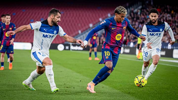 Lamine Yamal (FC Barcelona) and Jonny Otto (Alaves) seen in