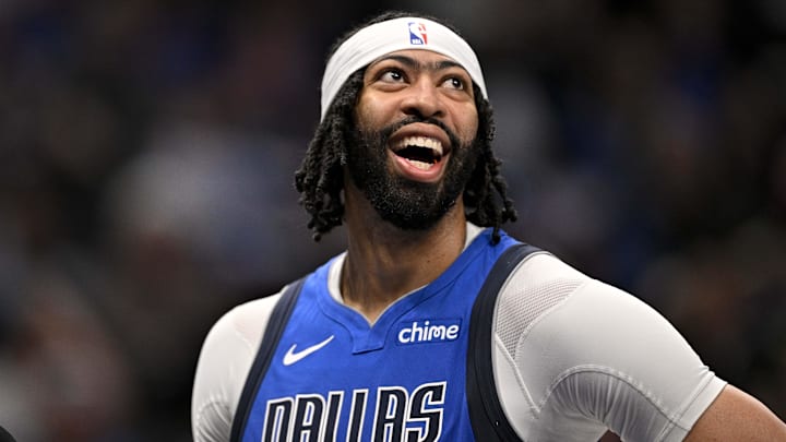 Shocking Anthony Davis stat makes Mavericks trades somehow look even worse