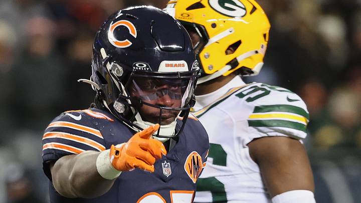 Dec 20, 2025; Chicago, Illinois, USA; Chicago Bears running back Kyle Monangai (25) gestures toward the Green Bay Packers bench during the first quarter at Soldier Field. Mandatory Credit: Mike Dinovo-Imagn Images Dec 20, 2025; Chicago, Illinois, USA; Chicago Bears running back Kyle Monangai (25) gestures toward the Green Bay Packers bench during the first quarter at Soldier Field. Mandatory Credit: Mike Dinovo-Imagn Images