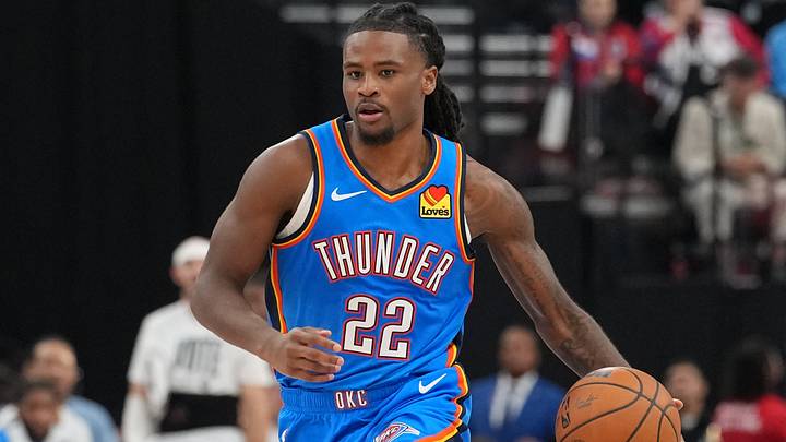 Nov 4, 2025; Inglewood, California, USA; Oklahoma City Thunder guard Cason Wallace (22) dribbles the ball against the LA Clippers in the second half at Intuit Dome. Mandatory Credit: Kirby Lee-Imagn Images Nov 4, 2025; Inglewood, California, USA; Oklahoma City Thunder guard Cason Wallace (22) dribbles the ball against the LA Clippers in the second half at Intuit Dome. Mandatory Credit: Kirby Lee-Imagn Images