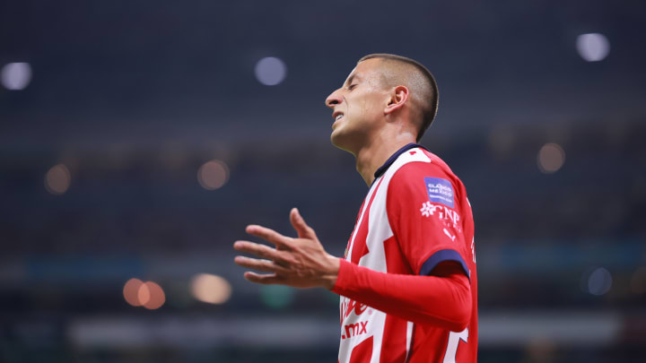 Roberto Alvarado interesa en varios clubes de la Liga MX