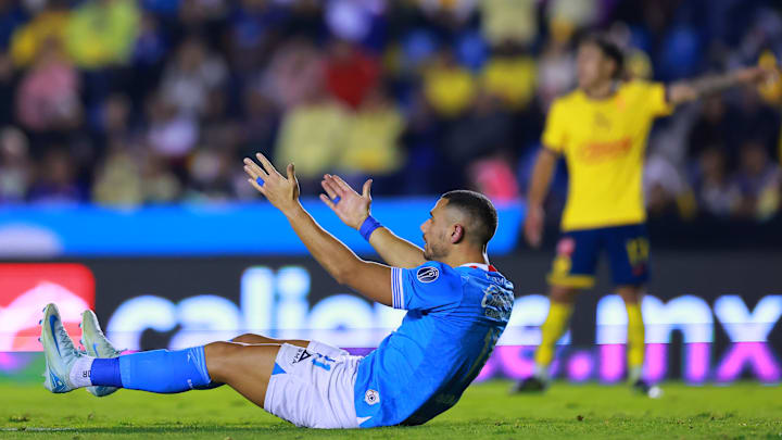 America v Cruz Azul - Playoffs Torneo Apertura 2024 Liga MX