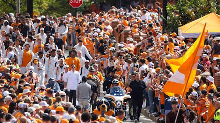 Oct 11, 2025; Knoxville, Tennessee, USA; Tennessee Volunteers head coach Josh Heupel leads the team during the Vol Walk before the game against the Arkansas Razorbacks at Neyland Stadium. Mandatory Credit: Randy Sartin-Imagn Images Oct 11, 2025; Knoxville, Tennessee, USA; Tennessee Volunteers head coach Josh Heupel leads the team during the Vol Walk before the game against the Arkansas Razorbacks at Neyland Stadium. Mandatory Credit: Randy Sartin-Imagn Images