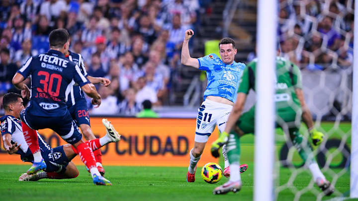 Oussama Idrissi, Tuzos de Pachuca.