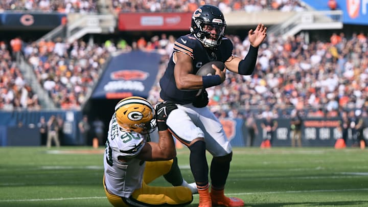 Green Bay Packers v Chicago Bears