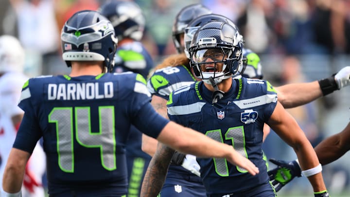 It was another big day for the Seahawks quarterback Sam Darnold and wide receiver Jaxon Smith-Njigba in their rout of the Cardinals on Sunday.