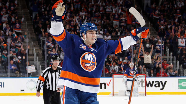 Montreal Canadiens v New York Islanders