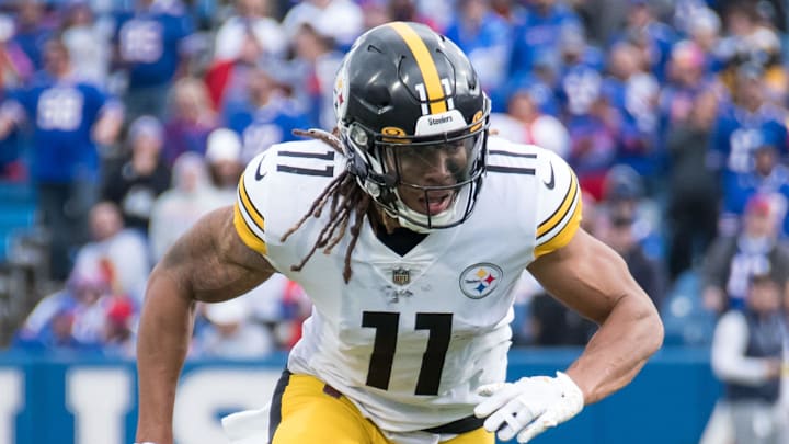 Oct 9, 2022; Orchard Park, New York, USA; Pittsburgh Steelers wide receiver Chase Claypool (11) against the Buffalo Bills in the fourth quarter at Highmark Stadium. Mandatory Credit: Mark Konezny-Imagn Images