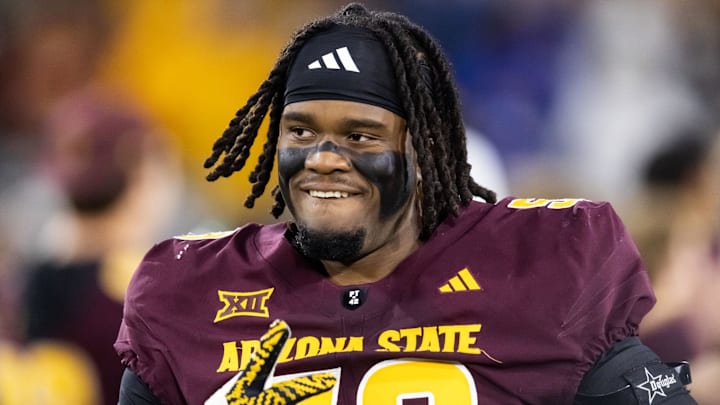 Nov 28, 2025; Tempe, Arizona, USA; Arizona State Sun Devils offensive lineman Max Iheanachor (58) against the Arizona Wildcats during the 99th Territorial Cup at Mountain America Stadium. Mandatory Credit: Mark J. Rebilas-Imagn Images Nov 28, 2025; Tempe, Arizona, USA; Arizona State Sun Devils offensive lineman Max Iheanachor (58) against the Arizona Wildcats during the 99th Territorial Cup at Mountain America Stadium. Mandatory Credit: Mark J. Rebilas-Imagn Images