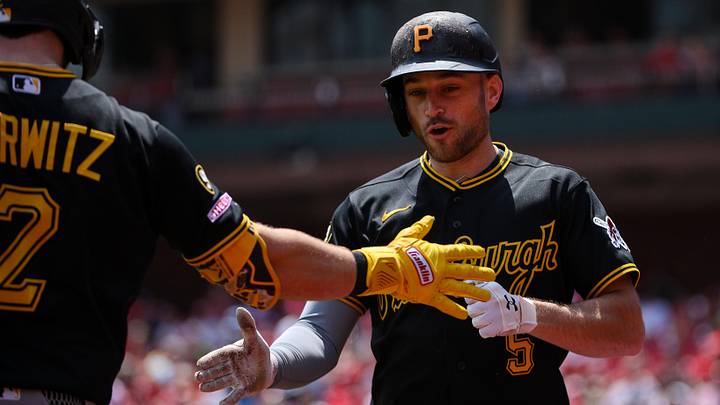 May 21, 2026; St. Louis, Missouri, USA; Pittsburgh Pirates second baseman Brandon Lowe (5) is congratulated by first baseman Spencer Horwitz (2) after hitting a solo home run against the St. Louis Cardinals during the first inning at Busch Stadium. Mandatory Credit: Jeff Curry-Imagn Images May 21, 2026; St. Louis, Missouri, USA; Pittsburgh Pirates second baseman Brandon Lowe (5) is congratulated by first baseman Spencer Horwitz (2) after hitting a solo home run against the St. Louis Cardinals during the first inning at Busch Stadium. Mandatory Credit: Jeff Curry-Imagn Images