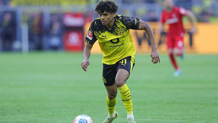 Borussia Dortmund v Sport-Club Freiburg - Bundesliga Borussia Dortmund v Sport-Club Freiburg - Bundesliga