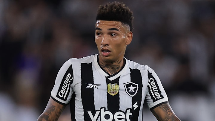 Igor Jesus marcou somente dois gols em sete jogos pelo Brasileirão