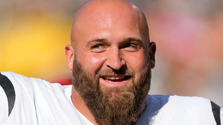 Oct 12, 2025; Green Bay, Wisconsin, USA; Cincinnati Bengals guard Dalton Risner (66) during warmups prior to the game against the Green Bay Packers at Lambeau Field. Mandatory Credit: Jeff Hanisch-Imagn Images Oct 12, 2025; Green Bay, Wisconsin, USA; Cincinnati Bengals guard Dalton Risner (66) during warmups prior to the game against the Green Bay Packers at Lambeau Field. Mandatory Credit: Jeff Hanisch-Imagn Images