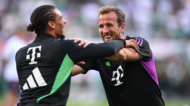 Leroy Sané mit Harry Kane Leroy Sané mit Harry Kane