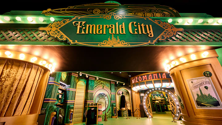 Wicked The Experience - Courtesy NBC Universal Orlando