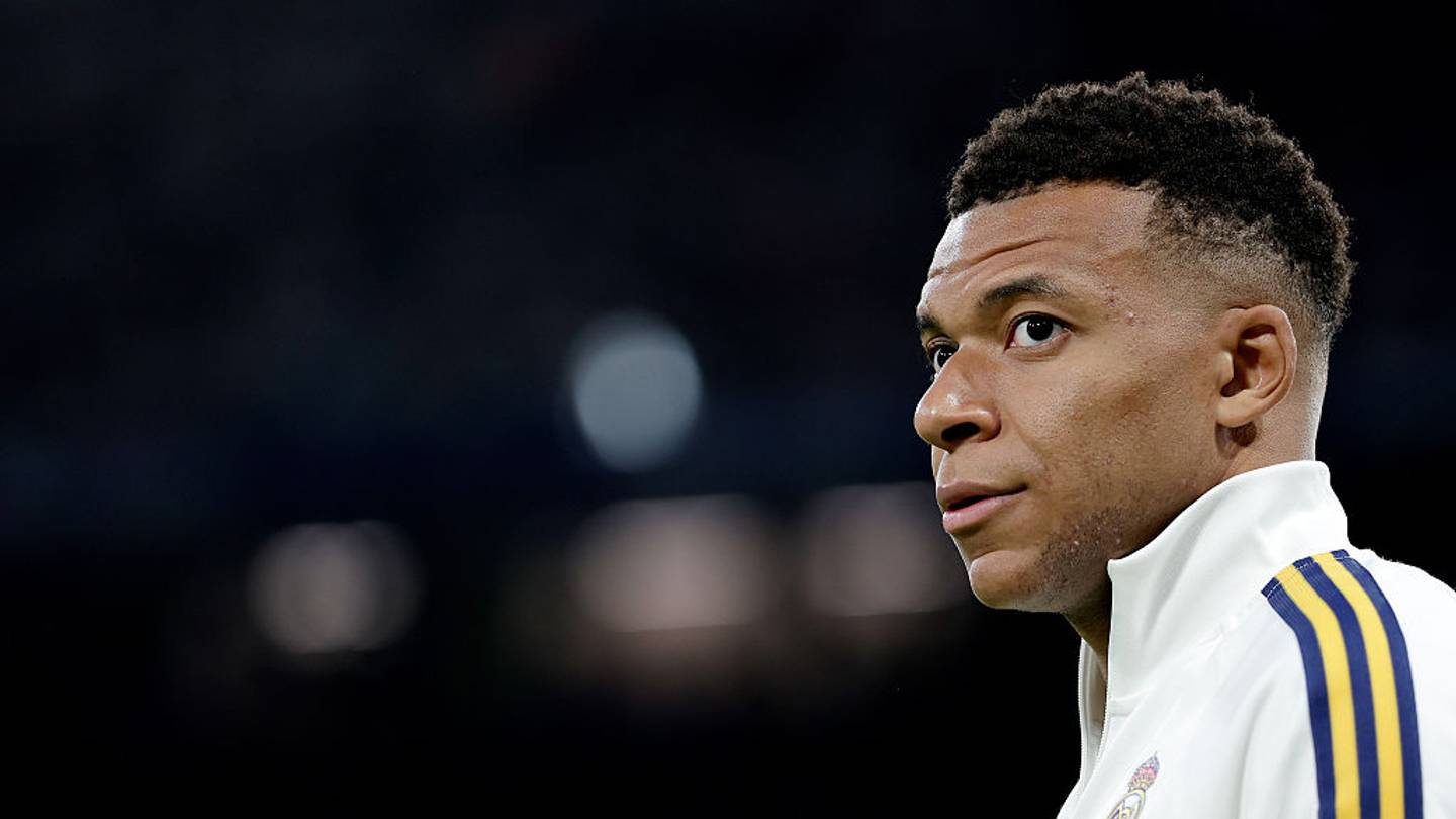 How Kylian Mbappe Infuriated Real Madrid Fans Without Even Playing in El Clasico