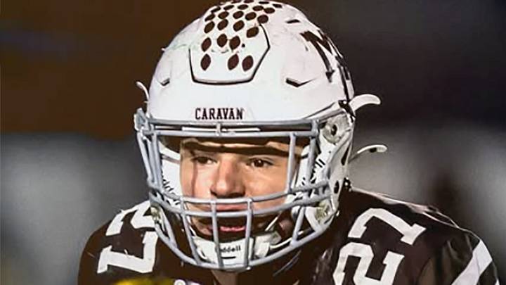 Mount Carmel will seek to win its fifth straight Division 8A Illinois state championship after going 14-0 last year. The Caravan opens at No. 1 in our 2026 preseason state rankings. Mount Carmel will seek to win its fifth straight Division 8A Illinois state championship after going 14-0 last year. The Caravan opens at No. 1 in our 2026 preseason state rankings.