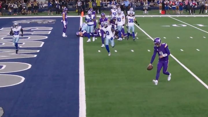 J.J. McCarthy danced his way into the end zone after a perfect play call against the Cowboys. 