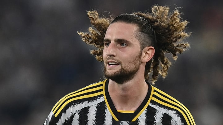 Le Milan AC envisage de recruter Adrien Rabiot