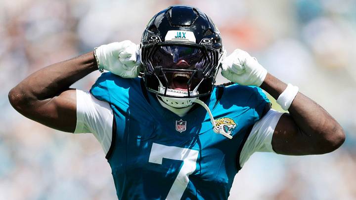 Jacksonville Jaguars wide receiver Brian Thomas Jr. (7) reacts to his reception during the first quarter of an NFL football matchup at EverBank Stadium on Sunday, Sept. 13, 2026, in Jacksonville, Fla. [Corey Perrine/Florida Times-Union]