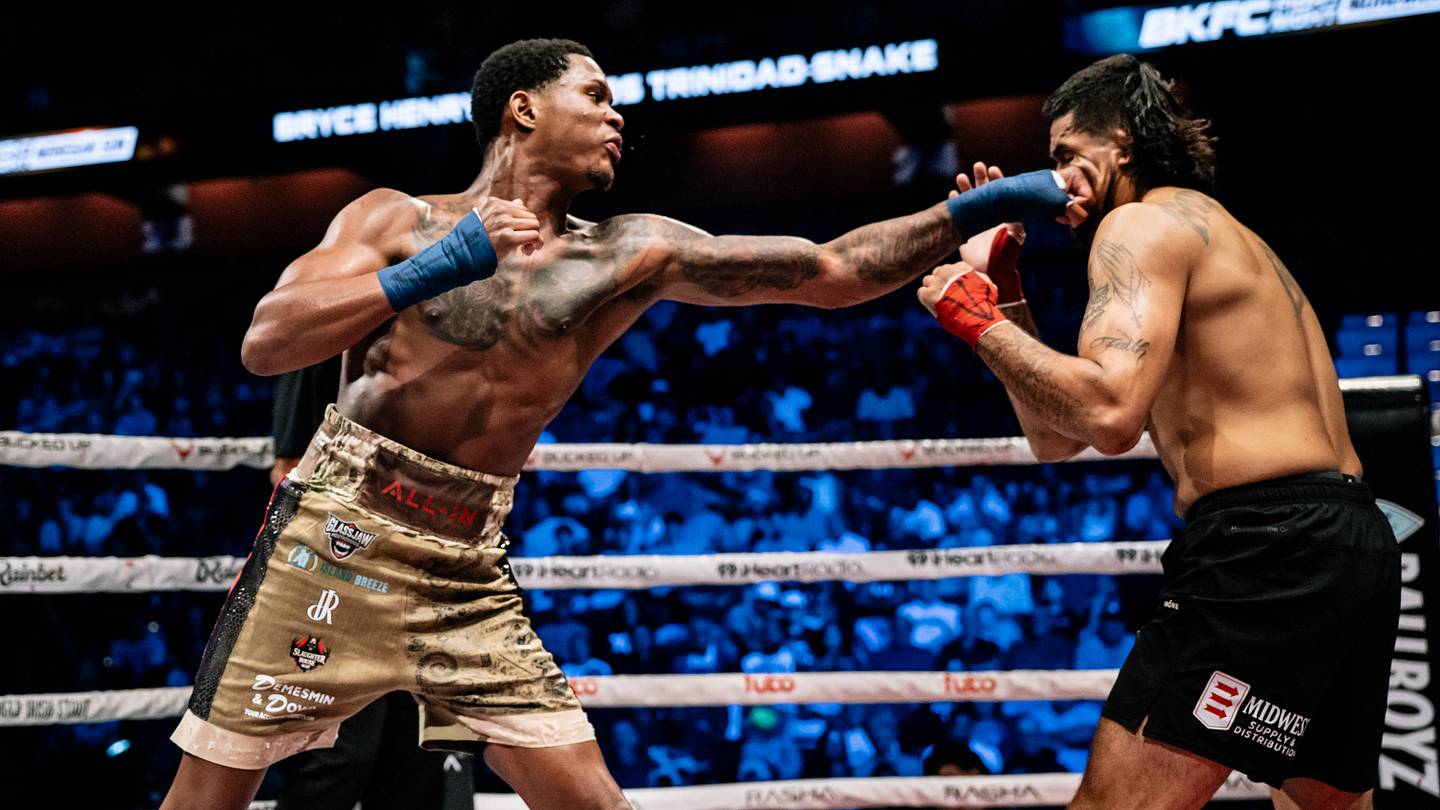 BKFC Mohegan Sun Results: Bryce Henry Makes Title Statement With Dominant KO Win