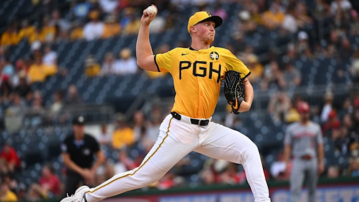 Cincinnati Reds v Pittsburgh Pirates Cincinnati Reds v Pittsburgh Pirates