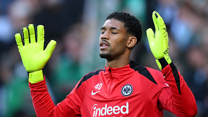 Leichtes Aufatmen bei SGE-Keeper Kaua Santos