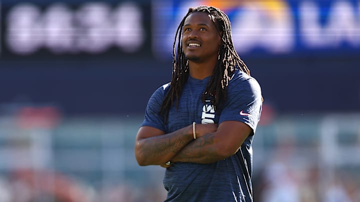 Los Angeles Rams v New England Patriots