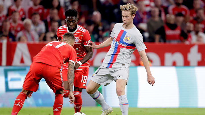 Bayern Munchen v FC Barcelona - UEFA Champions League