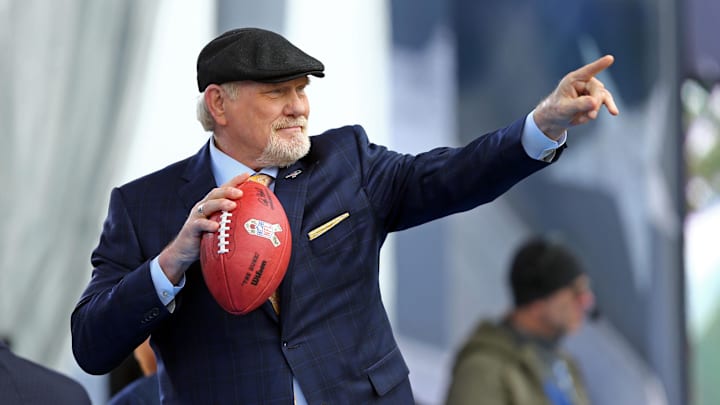 Bradshaw is a Pittsburgh legend.