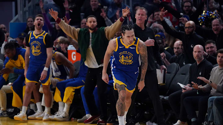 Jan 4, 2025; San Francisco, California, USA; Golden State Warriors forward Lindy Waters III (43) celebrates after making a three pointer against the Memphis Grizzlies in the fourth quarter at Chase Center. Mandatory Credit: David Gonzales-Imagn Images Jan 4, 2025; San Francisco, California, USA; Golden State Warriors forward Lindy Waters III (43) celebrates after making a three pointer against the Memphis Grizzlies in the fourth quarter at Chase Center. Mandatory Credit: David Gonzales-Imagn Images