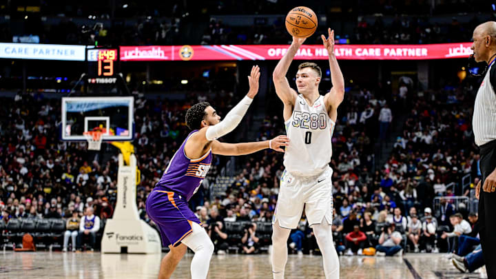 Phoenix Suns v Denver Nuggets
