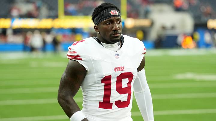 San Francisco 49ers receiver Deebo Samuel (19) during the game against the Los Angeles Chargers at SoFi Stadium. Mandatory Credit: Kirby Lee-Imagn Images San Francisco 49ers receiver Deebo Samuel (19) during the game against the Los Angeles Chargers at SoFi Stadium. Mandatory Credit: Kirby Lee-Imagn Images