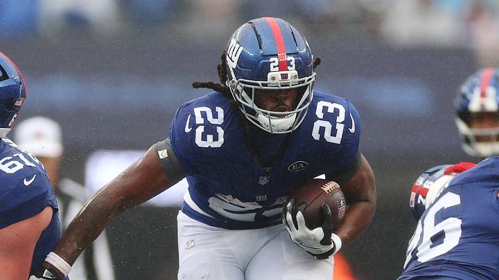 Sep 27, 2026; East Rutherford, New Jersey, USA; New York Giants running back Najee Harris (23) runs with the ball against the Tennessee Titans during the second quarter at MetLife Stadium. Sep 27, 2026; East Rutherford, New Jersey, USA; New York Giants running back Najee Harris (23) runs with the ball against the Tennessee Titans during the second quarter at MetLife Stadium.