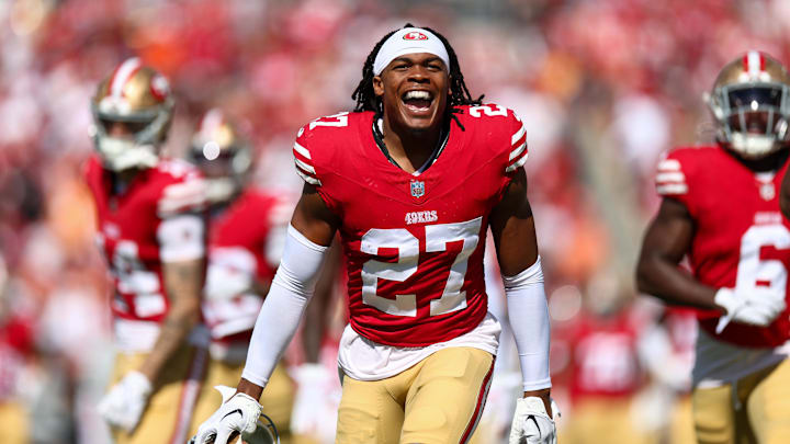 Nov 10, 2024; Tampa, Florida, USA; San Francisco 49ers safety Ji'Ayir Brown (27) gets ready for a game against the Tampa Bay Buccaneers at Raymond James Stadium. Mandatory Credit: Nathan Ray Seebeck-Imagn Images Nov 10, 2024; Tampa, Florida, USA; San Francisco 49ers safety Ji'Ayir Brown (27) gets ready for a game against the Tampa Bay Buccaneers at Raymond James Stadium. Mandatory Credit: Nathan Ray Seebeck-Imagn Images