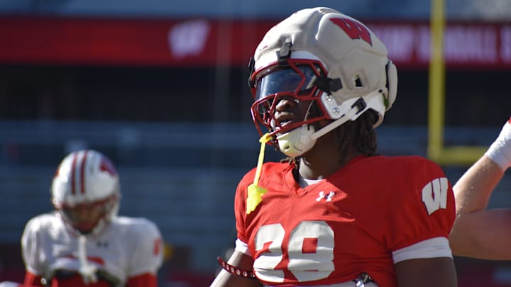 Wisconsin LB Jon Jon Kamara. 