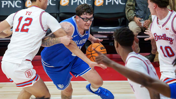 Robbie Avila and Saint Louis are home favorites against Dayton. Robbie Avila and Saint Louis are home favorites against Dayton.