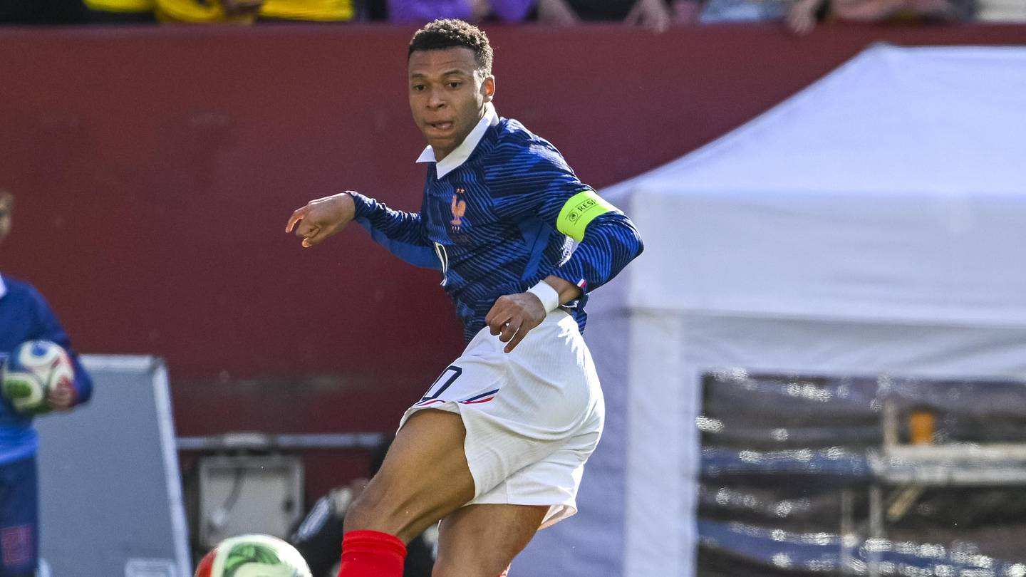 Who Is Kylian Mbappé’s Rumored Girlfriend? Fast Facts About Ester Expósito