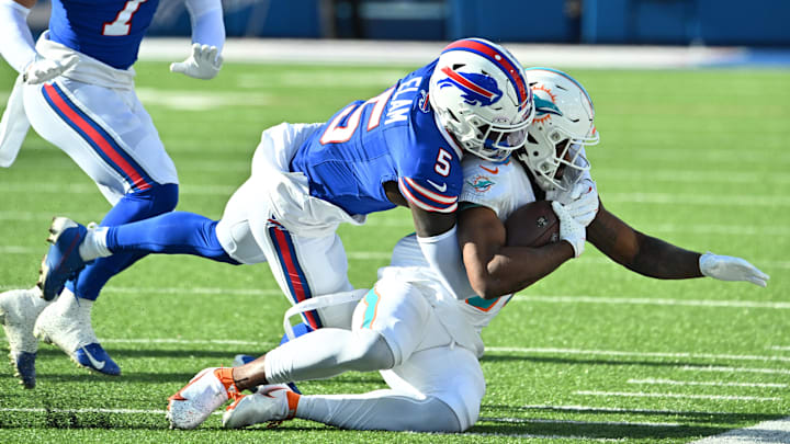 Nov 3, 2024; Orchard Park, New York, USA; Buffalo Bills cornerback Kaiir Elam (5).