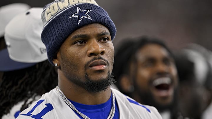 Dallas Cowboys defensive end Micah Parsons looks on before a game against the Baltimore Ravens at AT&T Stadium 
