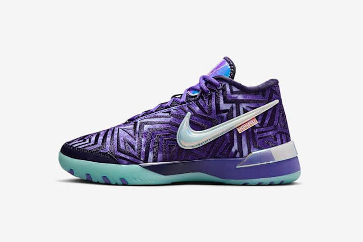 lebron james lavender shoes