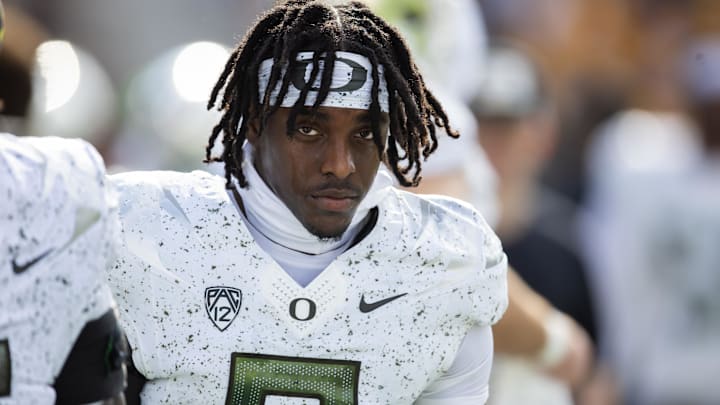 Nov 18, 2023; Tempe, Arizona, USA; Oregon Ducks defensive back Jahlil Florence (6) against the Arizona State Sun Devils at Mountain America Stadium. Mandatory Credit: Mark J. Rebilas-Imagn Images