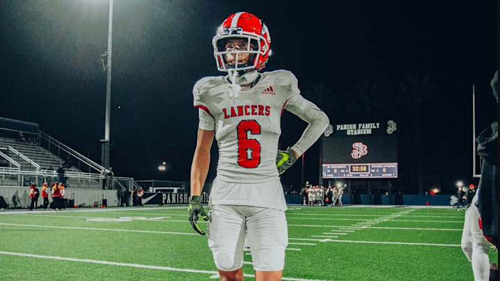 Chris Flores (2027) Wr Chris Flores (2027) Wr