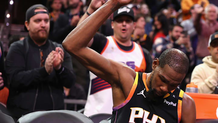 Memphis Grizzlies v Phoenix Suns