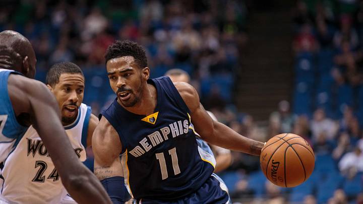 Nov 15, 2015; Minneapolis, MN, USA; Memphis Grizzlies guard Mike Conley (11) dribbles in the first quarter against the Minnesota Timberwolves at Target Center. Mandatory Credit: Brad Rempel-Imagn Images Nov 15, 2015; Minneapolis, MN, USA; Memphis Grizzlies guard Mike Conley (11) dribbles in the first quarter against the Minnesota Timberwolves at Target Center. Mandatory Credit: Brad Rempel-Imagn Images